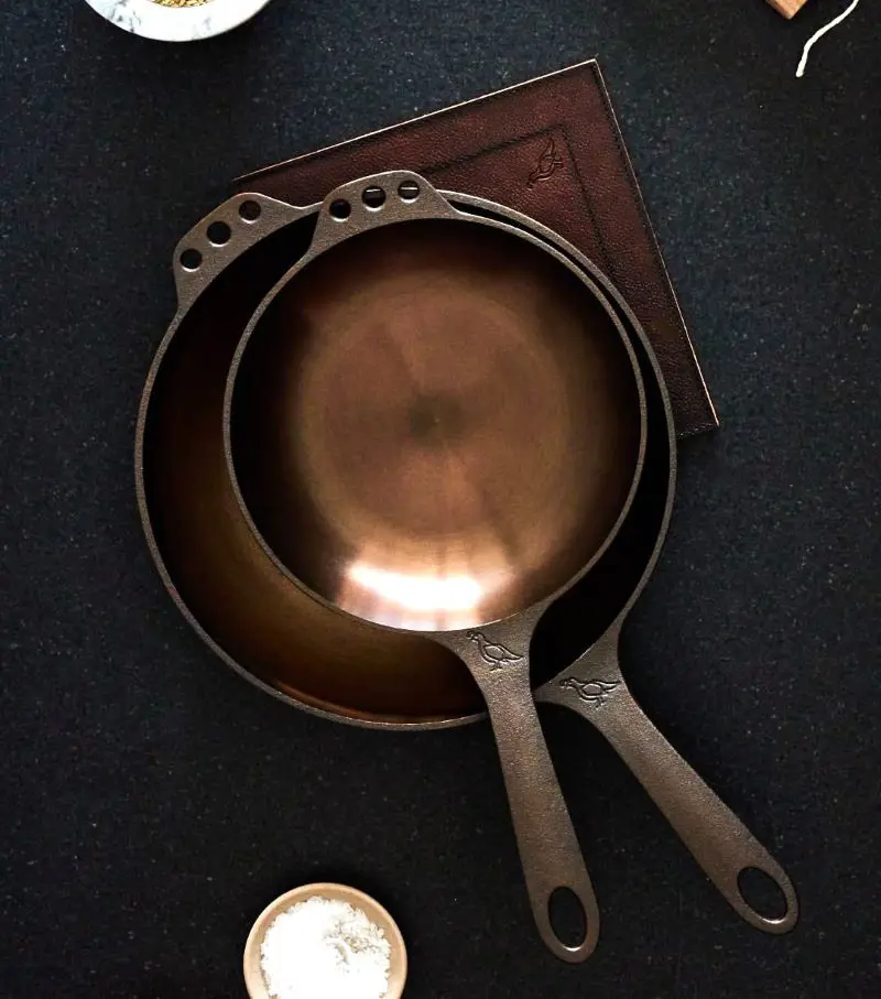 How To Clean a Cast Iron Pan At Home