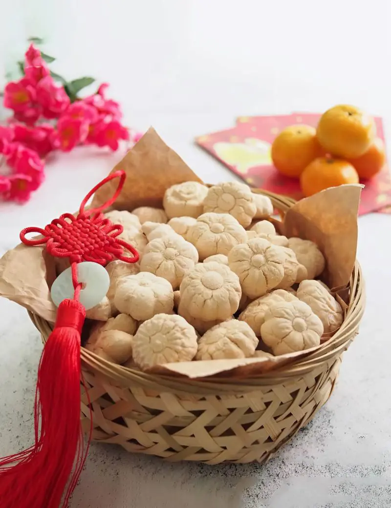 15 Chinese Lunar New Year Snacks To Celebrate In 2025