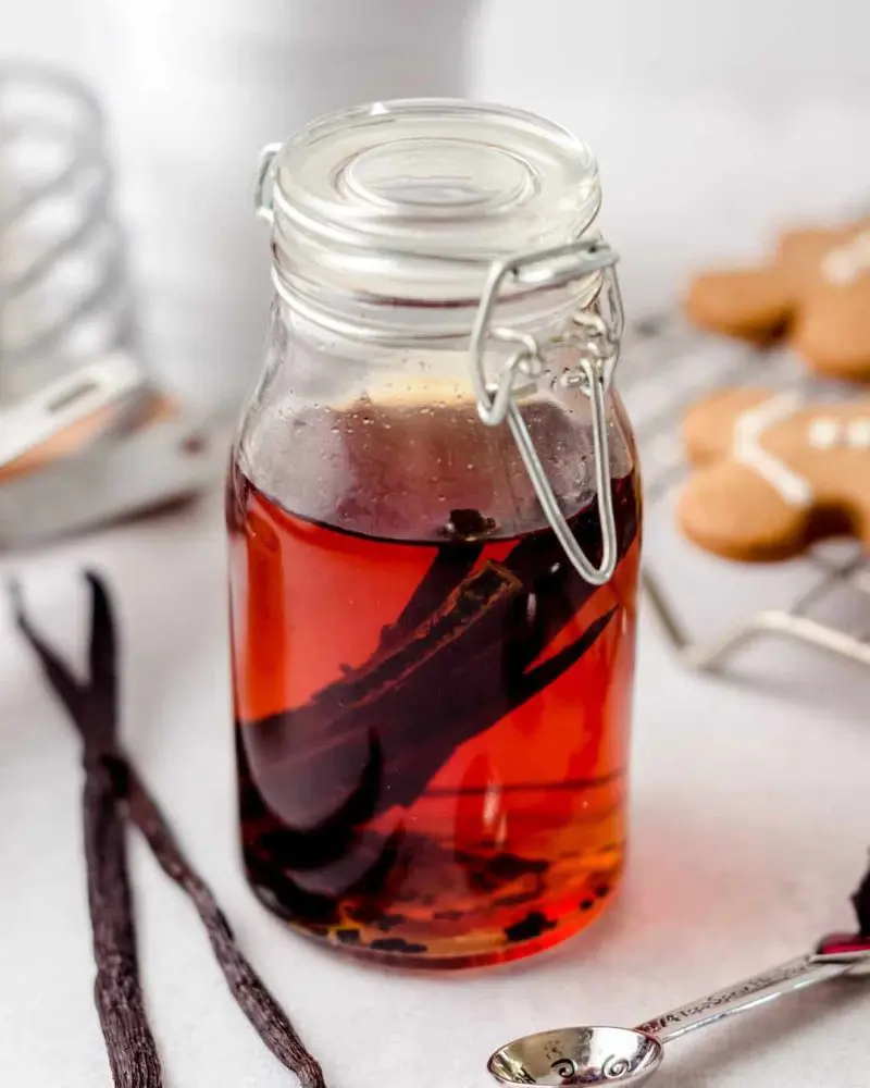 How To Make Vanilla Extract At Home